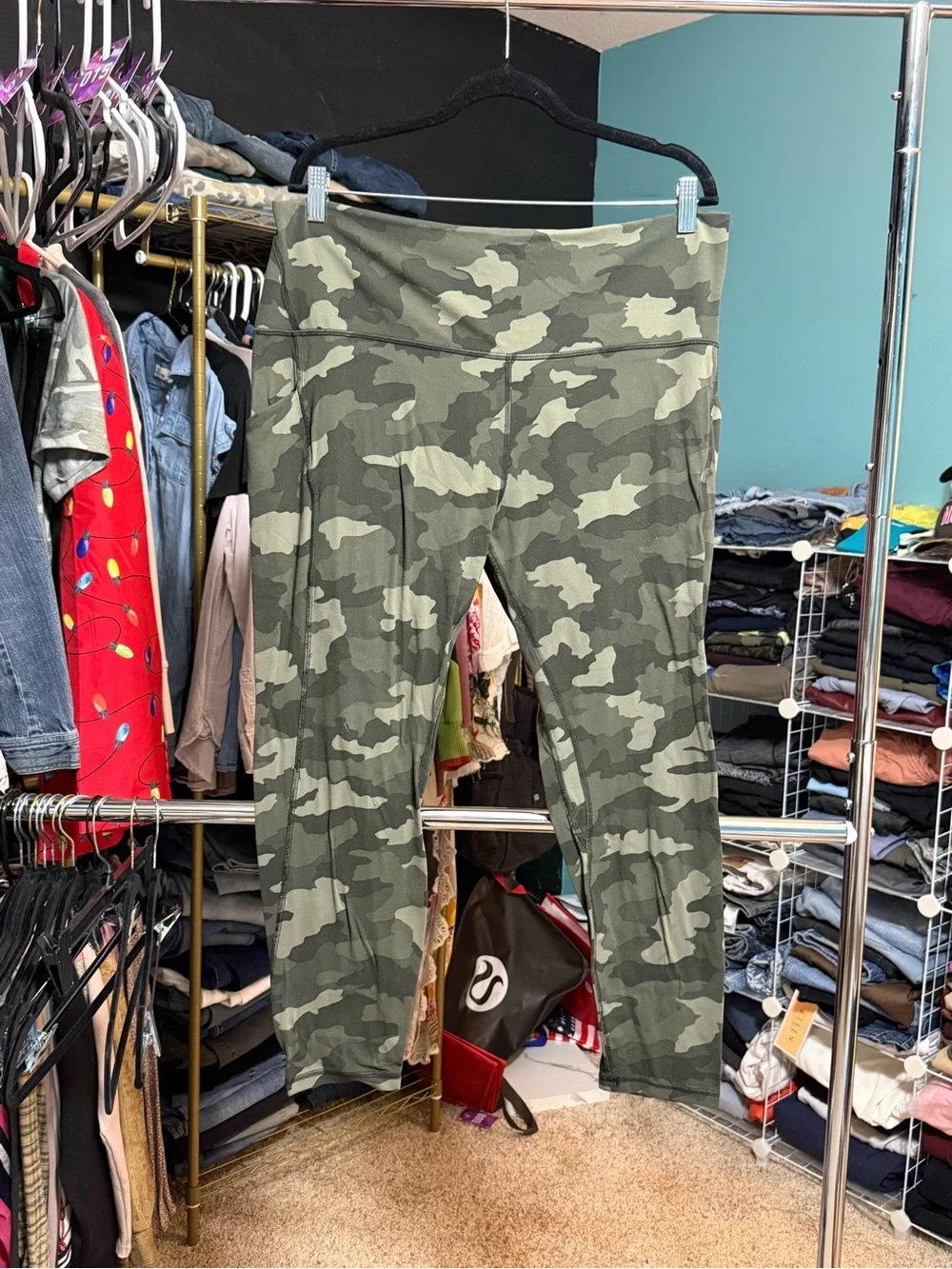 Lululemon Invigorate High Rise Camo Leggings Size 18 Side Pocket